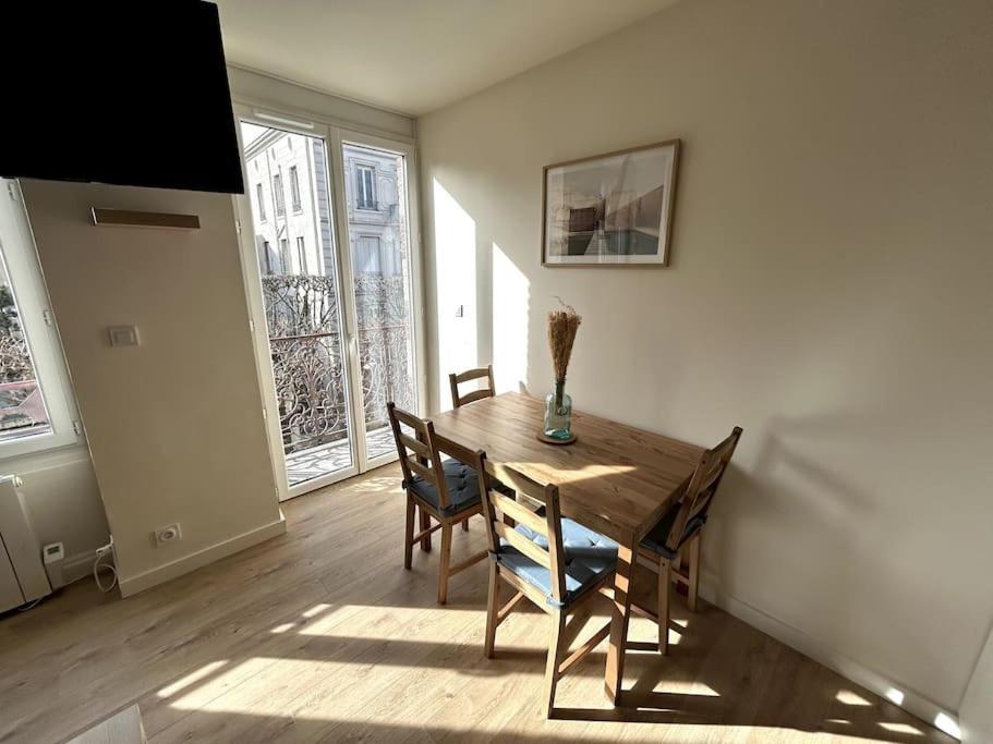 Lumineux En Centre-ville / Proche Gare Apartment